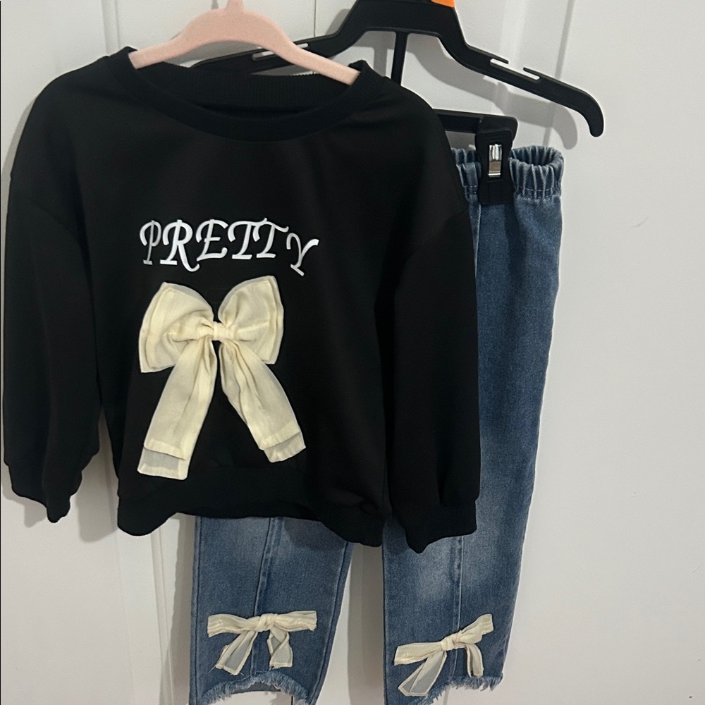 Pretty Kids Denim Pants and sweater with Bow Accents